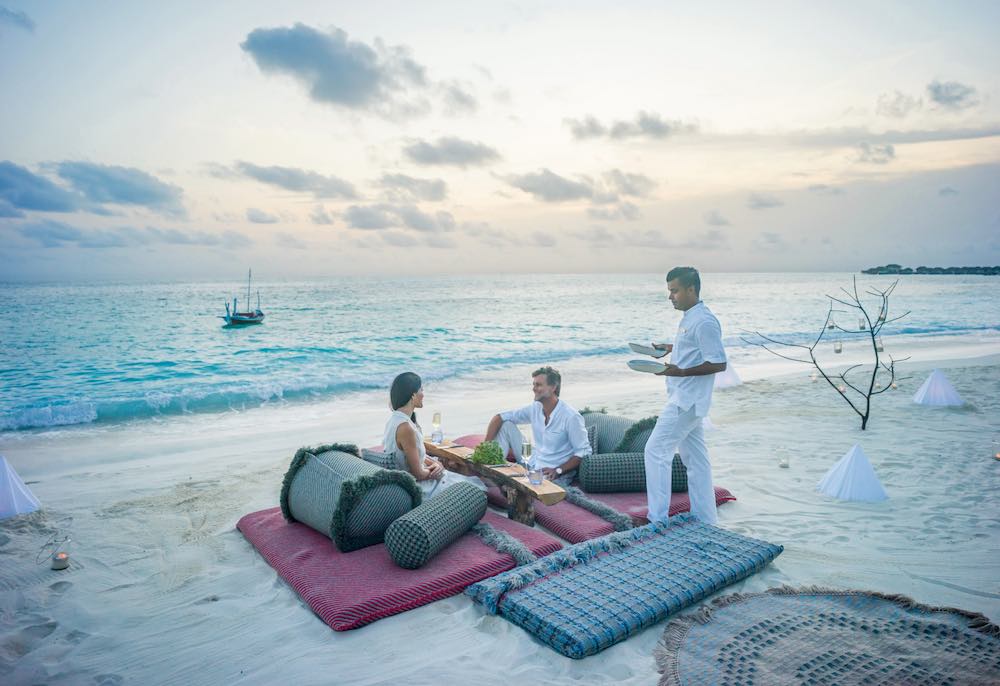 Dining By Design at InterContinental Maldives Maamunagau Resort by IHG thumbnail 2